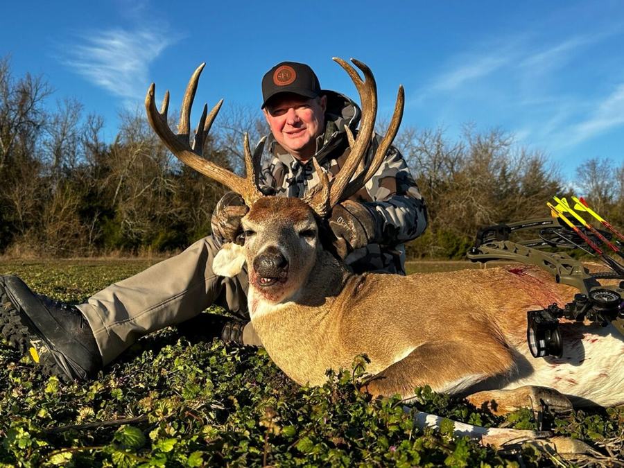 HWH trophy buck — past success 25