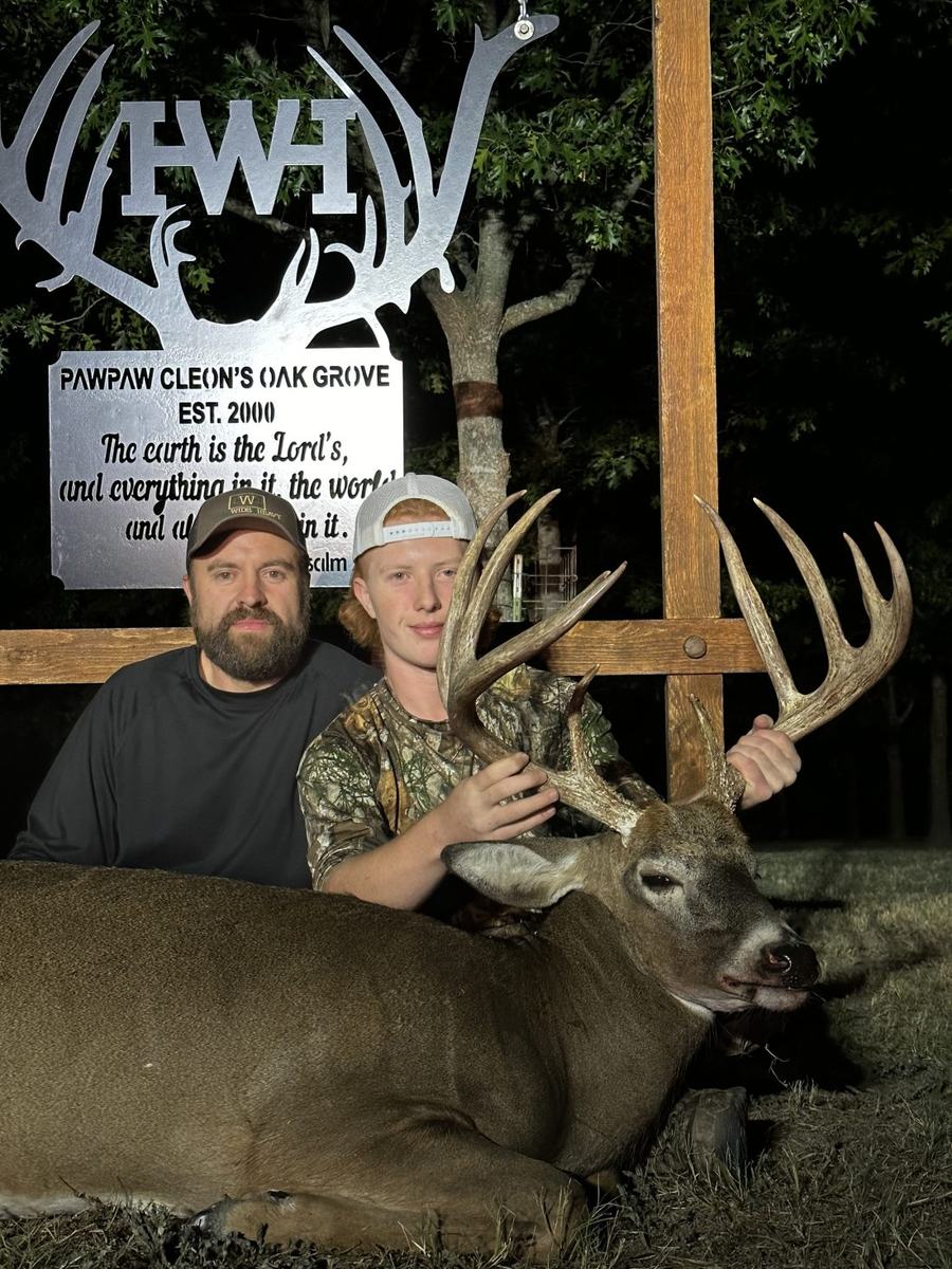 HWH trophy buck — past success 11