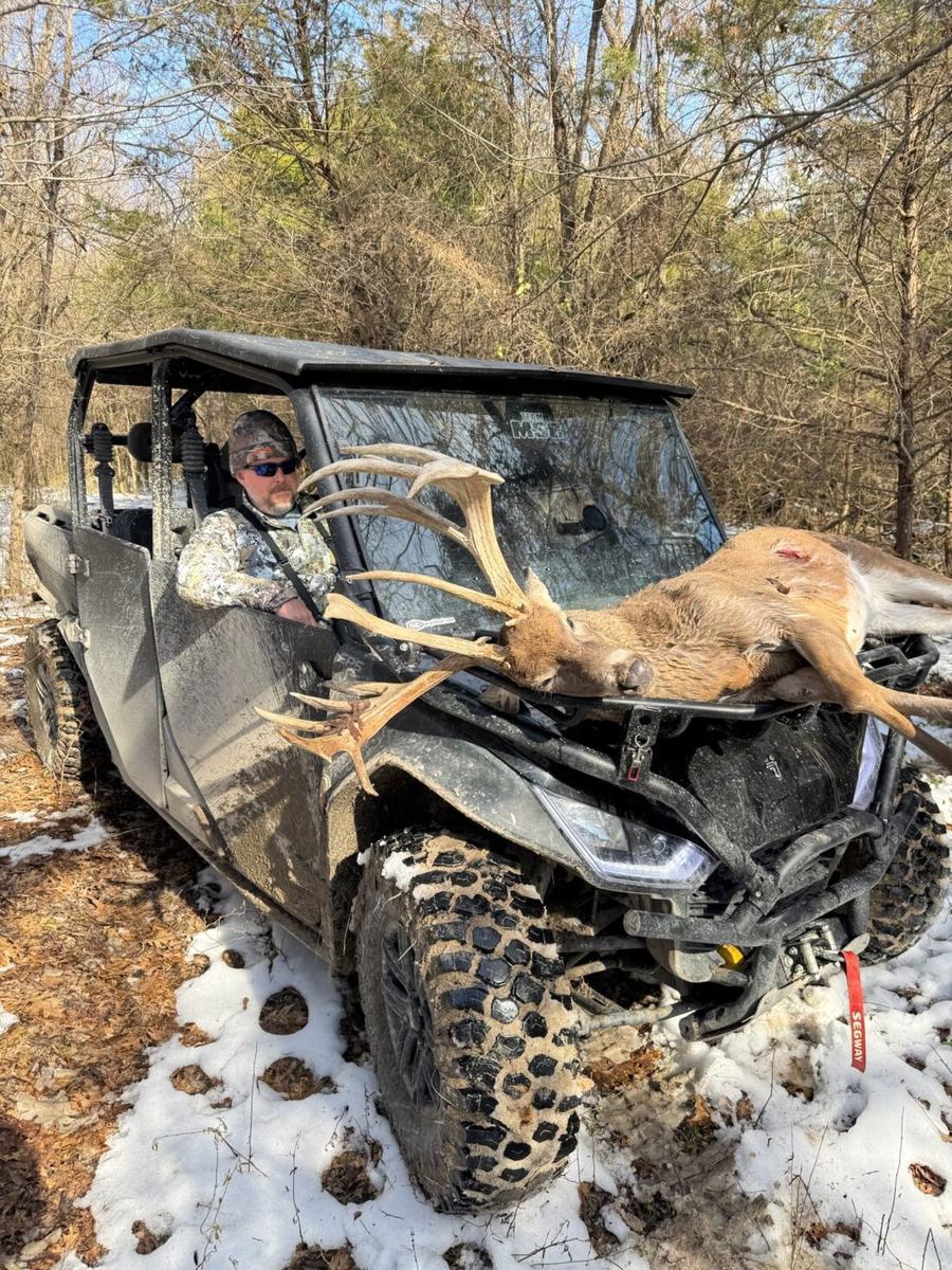 Trophy buck 160 to 180 inches