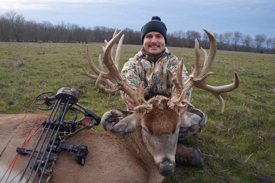 HWH trophy buck — past success 14